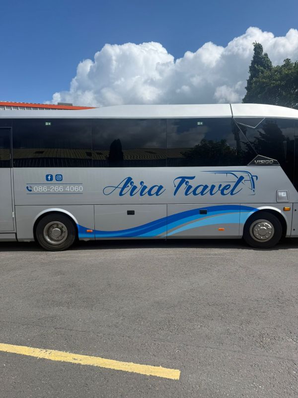 Arra Travel new bus – side
